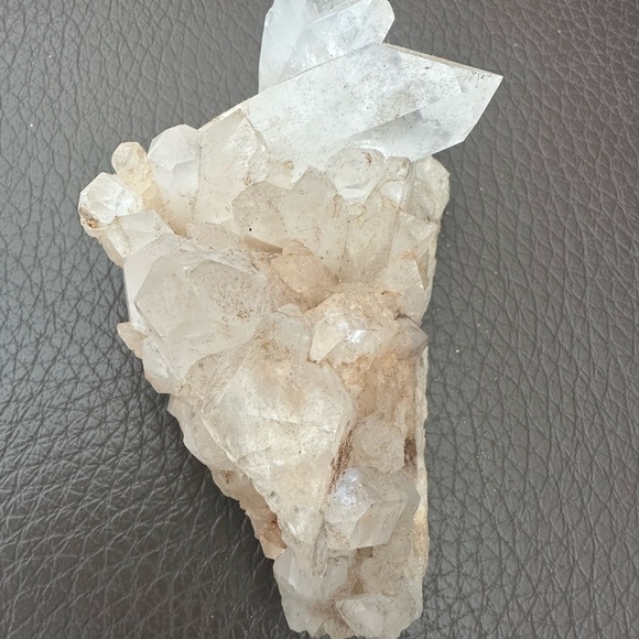 Lovely Cluster Crystal 20% Off - Picture 4 of 4